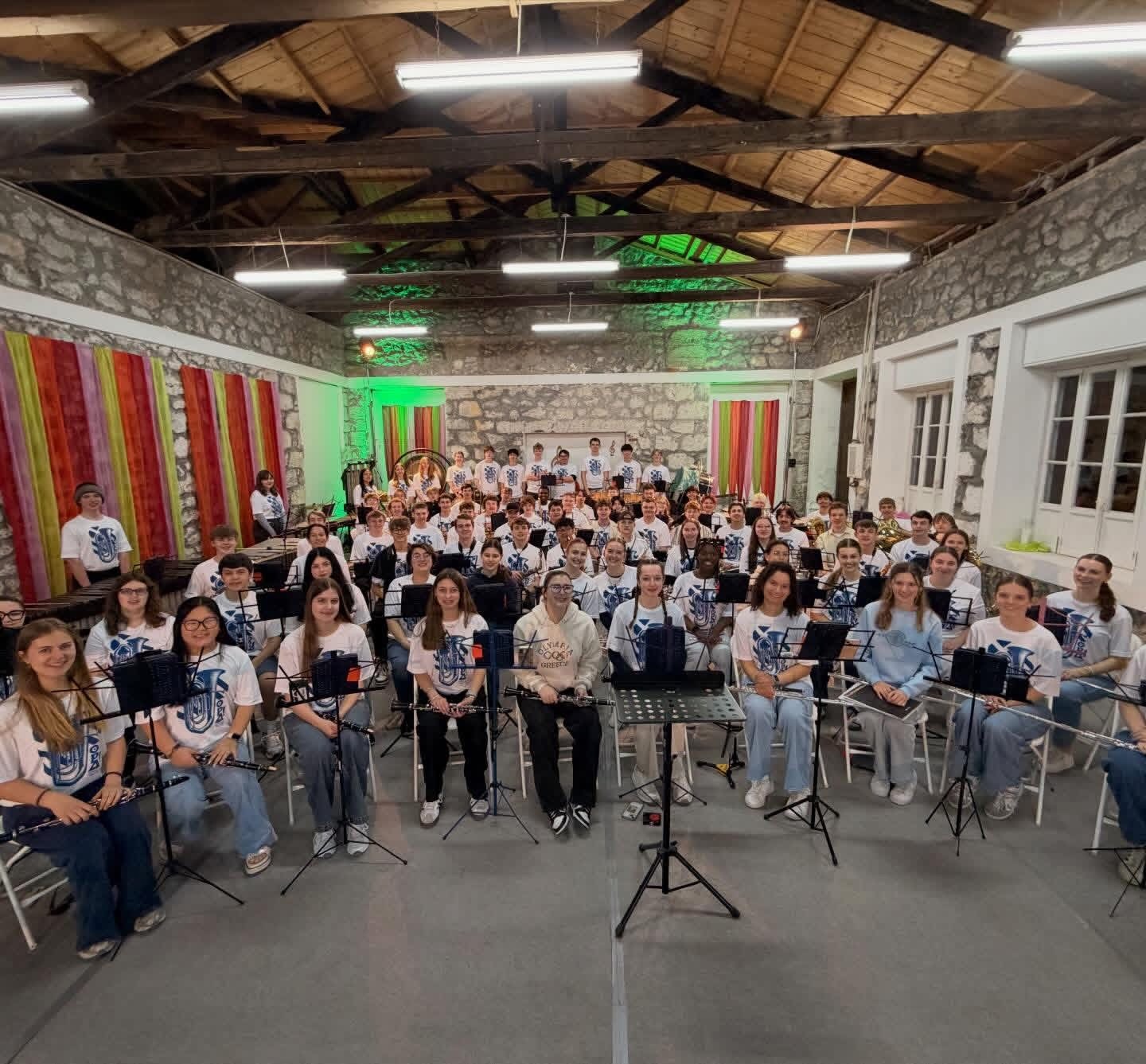 {description:attr_safe:trim}